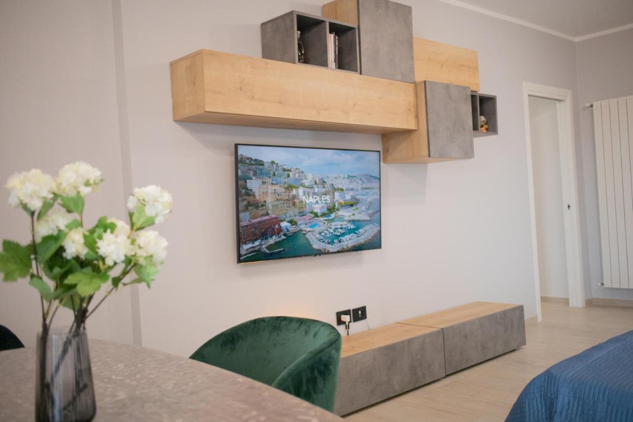 E-Twelve Apartment Наполи Екстериор снимка