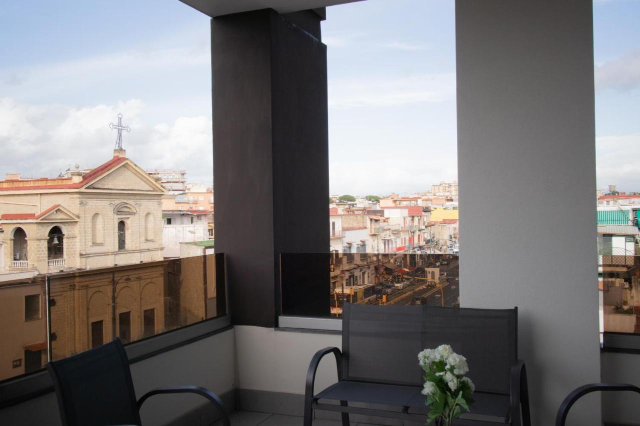 E-Twelve Apartment Наполи Екстериор снимка