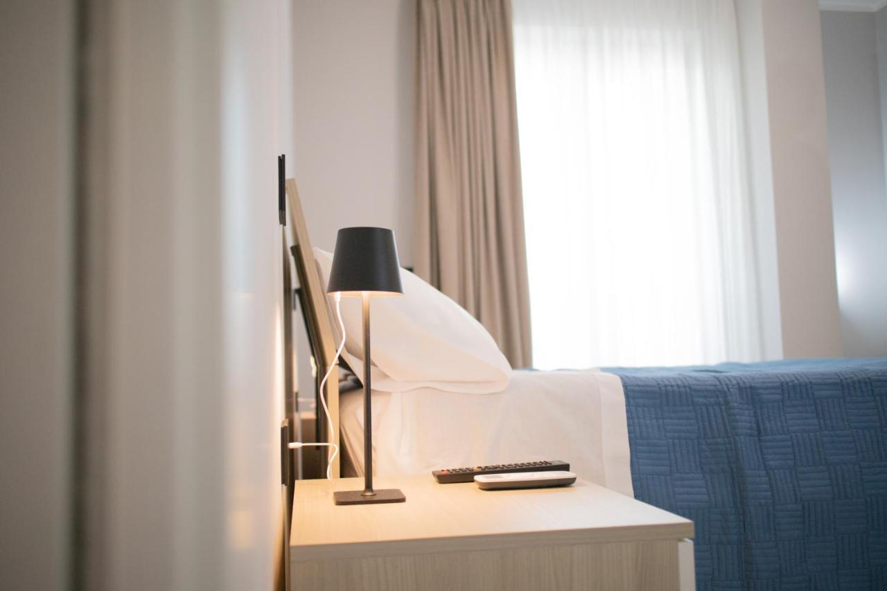 E-Twelve Apartment Наполи Екстериор снимка